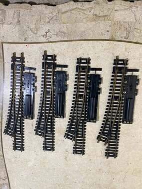 Lot of 4 Vintage HO Scale Brass Remote Right Hand Switch Tracks Made Yugoslavia
